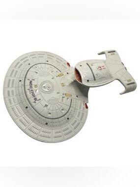 Vintage 90s Playmates Star Trek USS Enterprise NCC-1701-D Model